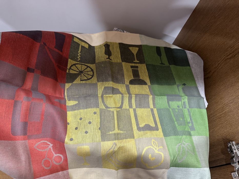 Полотенца кухонные новые