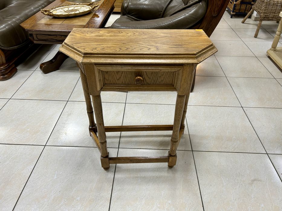 Дъбова конзола Холандия