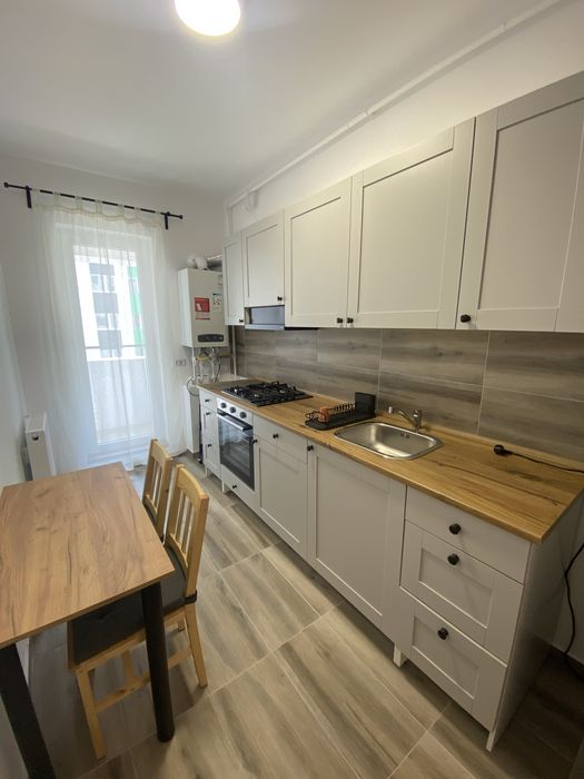 Inchiriez garsoniera in Militari Residence,pe str.Weiner Palada nr.14,