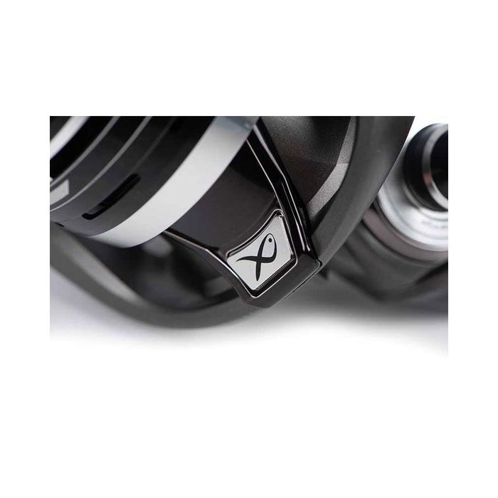 Vând mulineta feeder Matrix HX PRO 6000+tambur rezerva (noi) nu Shimano,Daiwa.