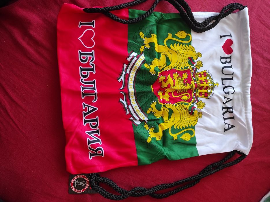 Мешка с българското знаме.