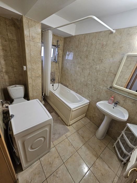 Apartament cu o camera decomandat str. Teleorman