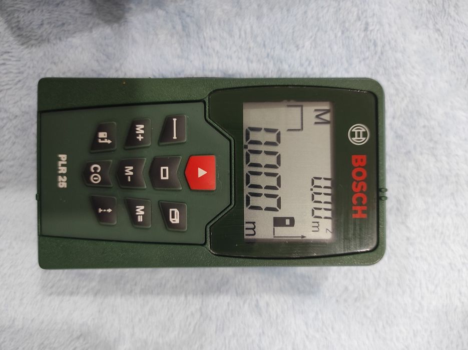 Продам лазерный дальномер Bosch PLR 25