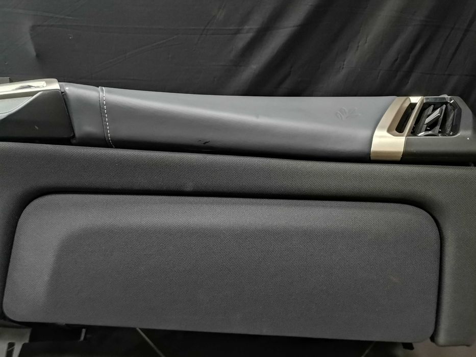 НОВО Сиво Арматурно Табло BMW IX I20 Кожа БМВ ИХ И20