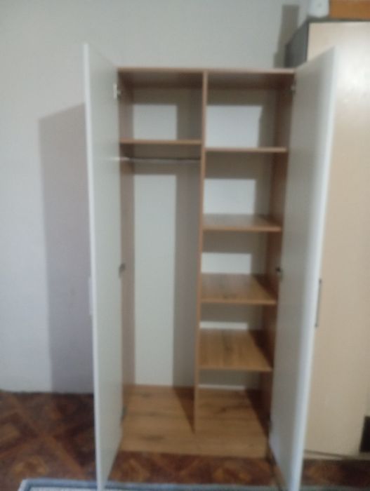 Шкаф плательный, для спальни