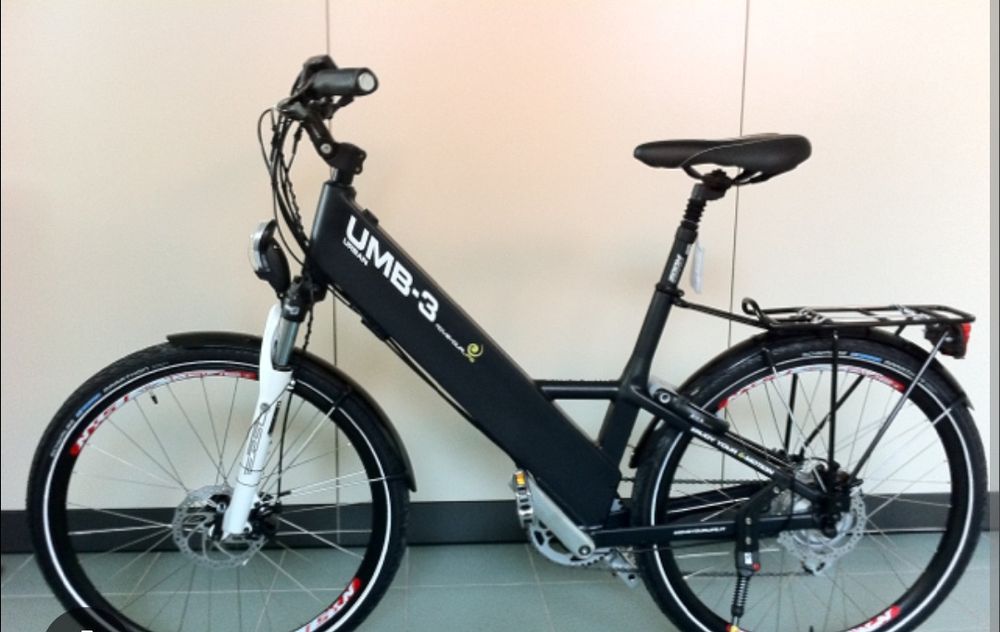 Bicicleta electrica vând/schimb urgent