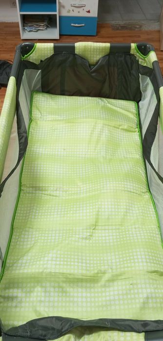 Pătuț pliabil pentru copii