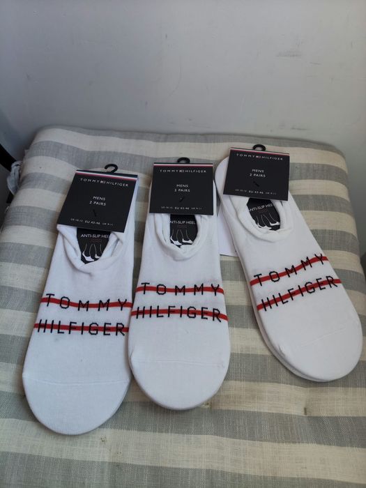Tommy Hilfiger set 6 perechi sosete invizibile albe marimea 43-46 noi originale
