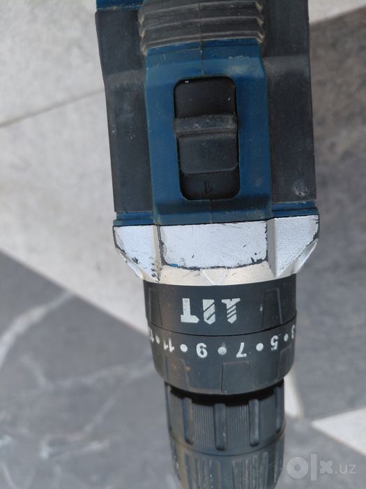 Шуруповёрт BOSCH.