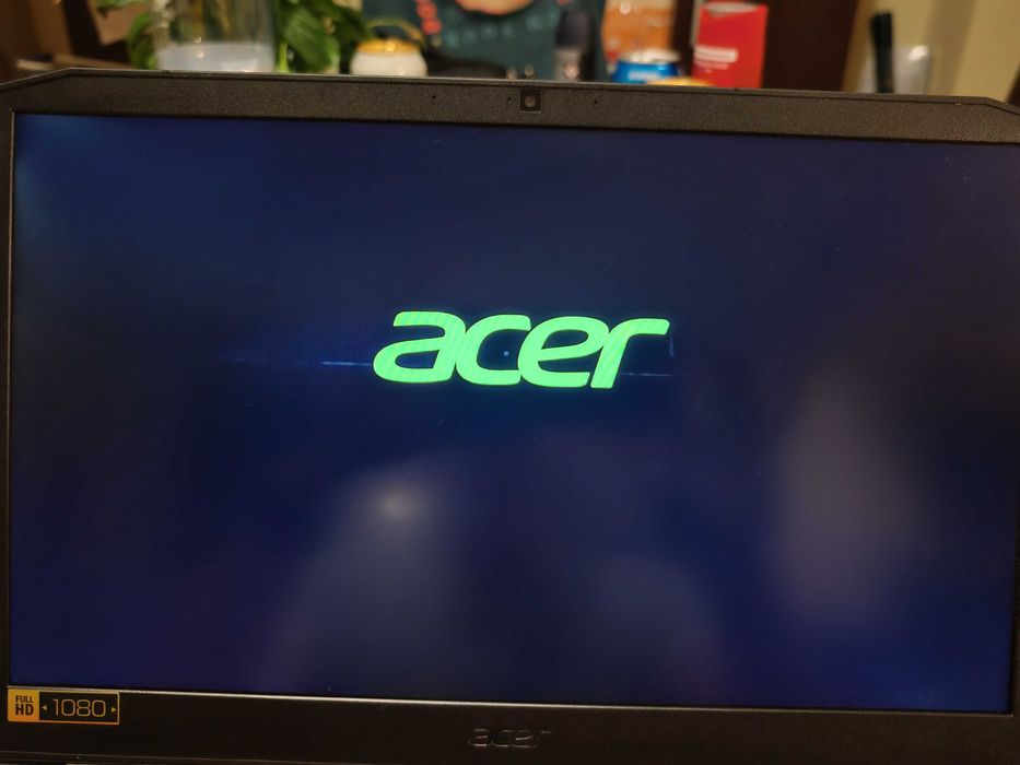 Laptop gaming Acer Nitro AN715-51/i5-9300h/GTX 1660 ti/8 gb ram/256 SSD/144 hz