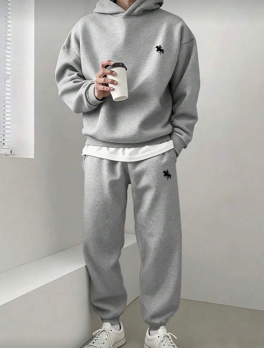 Еднакви комплекти за майка,татко и бебе(могат да се закупуват отделно)