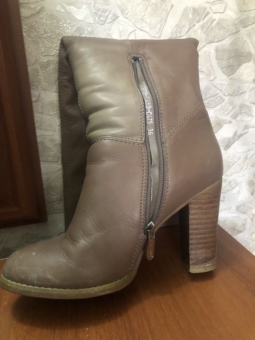 Сапоги продаю зимние