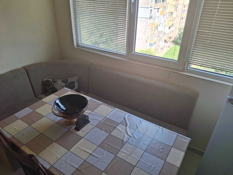 Продава се Двустаен апартамент в Русе, Родина 1 - 68 кв.м за 1133 €/кв.м - Снимка #4