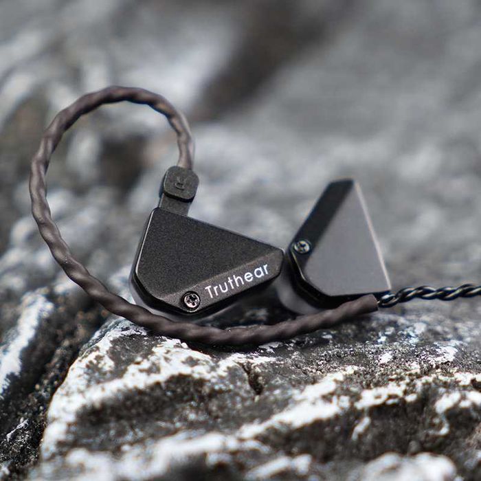 Truthear HEXA топ IEM для игр и для музыки