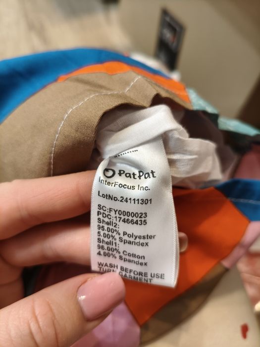 compleu întreg fetițe 4-5 ani nou