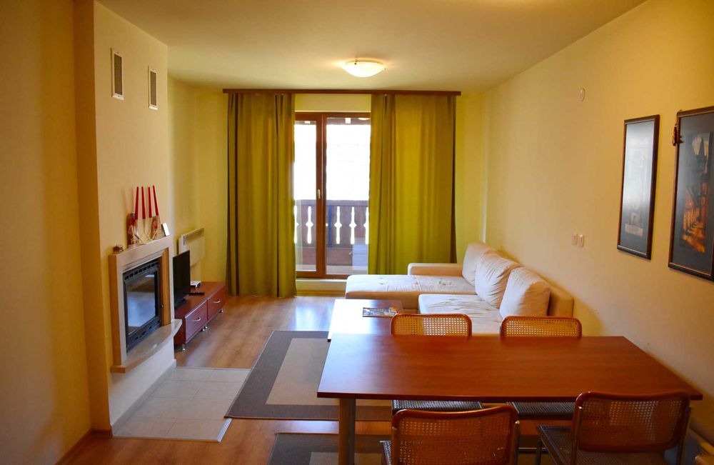 Дава се под наем Двустаен апартамент в Банско - 70 кв.м за 800 € - Снимка #3