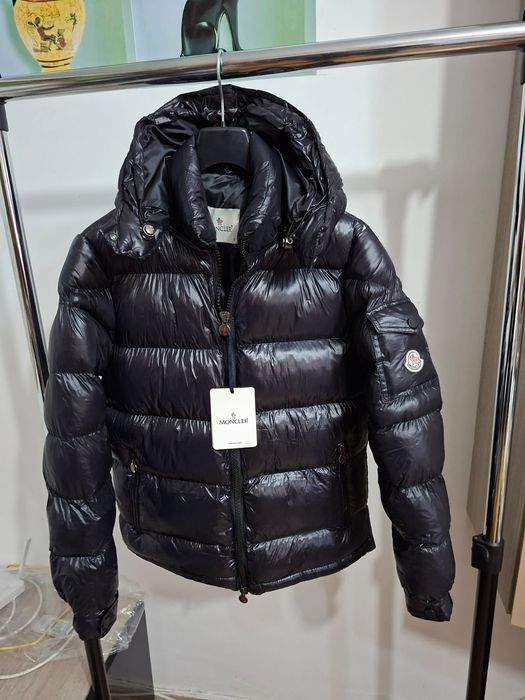 Geaca M0ncl3r umplutura puf calitate premium garantata