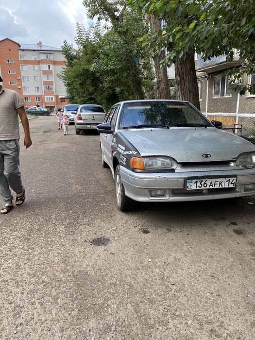 Обменяю две машины на квартиру