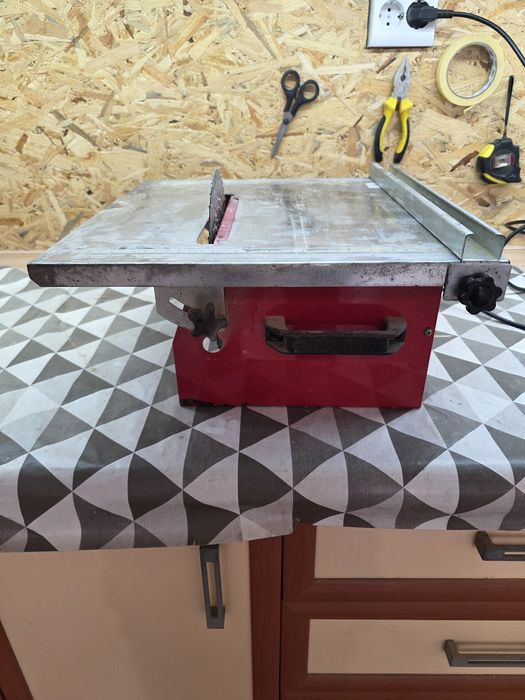 Настолен Циркуляр Walter FSM632