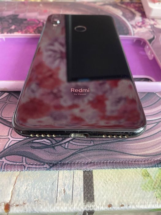 Продам Redmi note 7