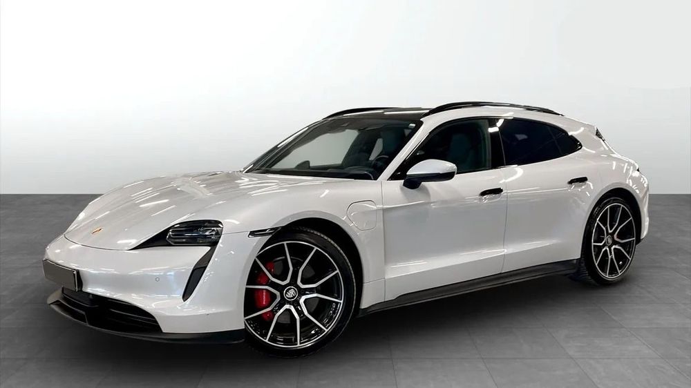 Porsche Taycan 4S - Cross Turismo - Dire