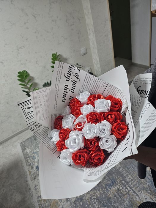 Букеты из атласных лент