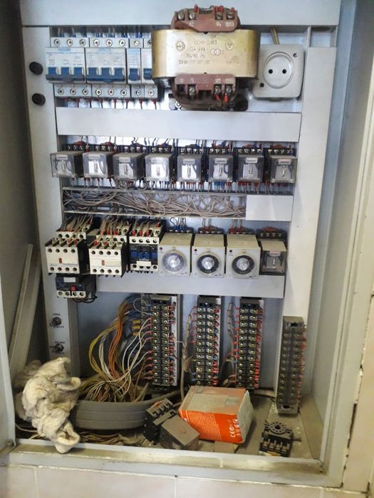 Лифтер, Электромеханик КИП и А.