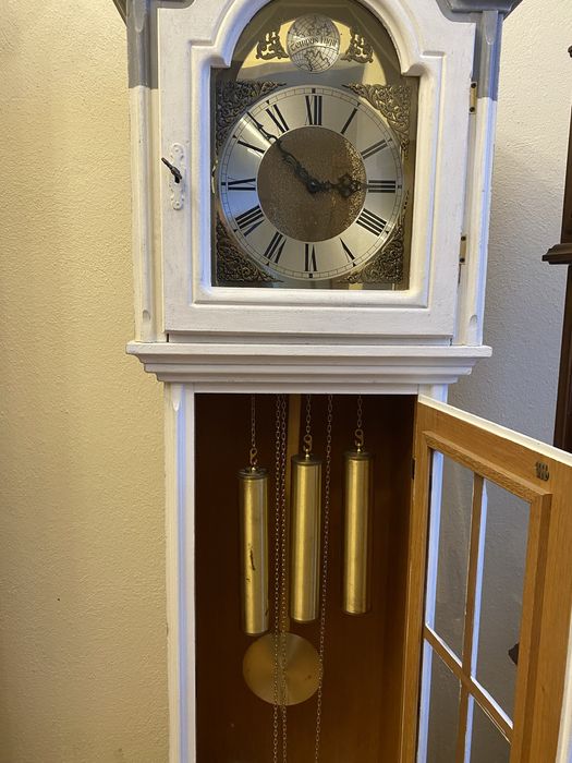 Ceasuri de pardoseala si Perete