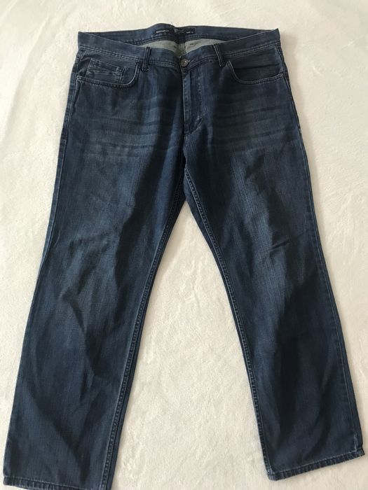 Мъжки дънки ХХЛ и блуза