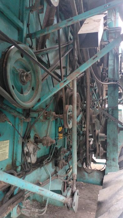 Продам Комбайн Есиль -740