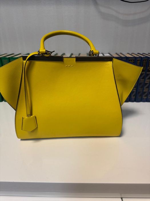 Продам сумку Fendi Италия оригинал