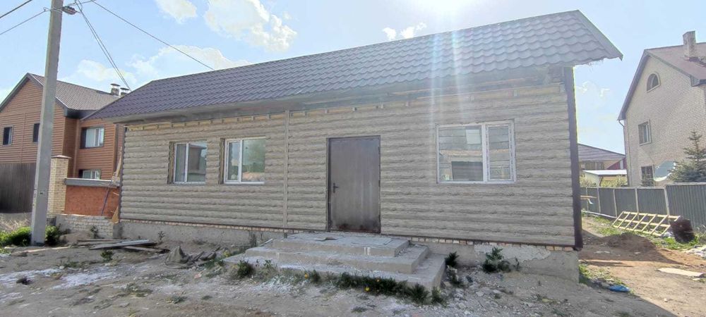 Металлический сайдинг "Блок-хаус" под бревно.