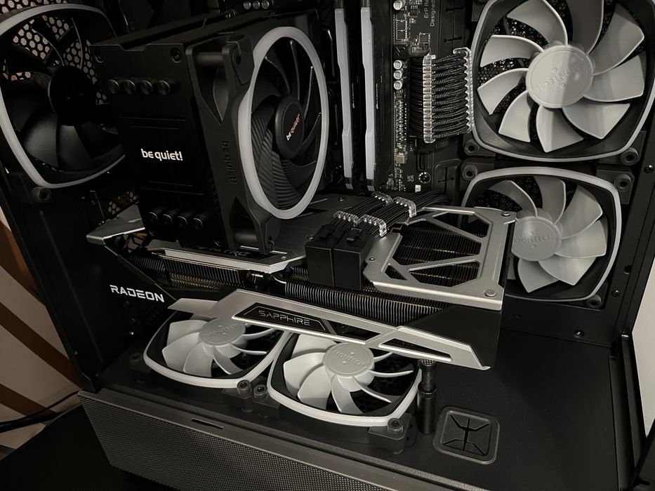 Sapphire NITRO+ AMD Radeon RX 6750 XT 12GB GDDR6