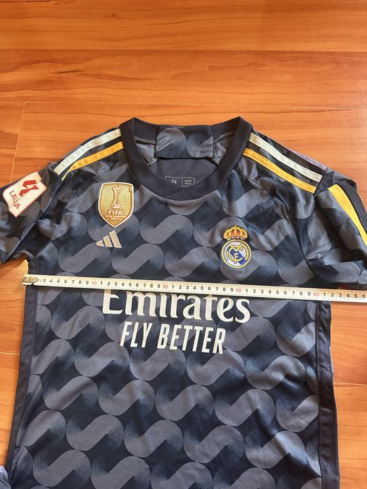 Детски екип REAL MADRID размер 24