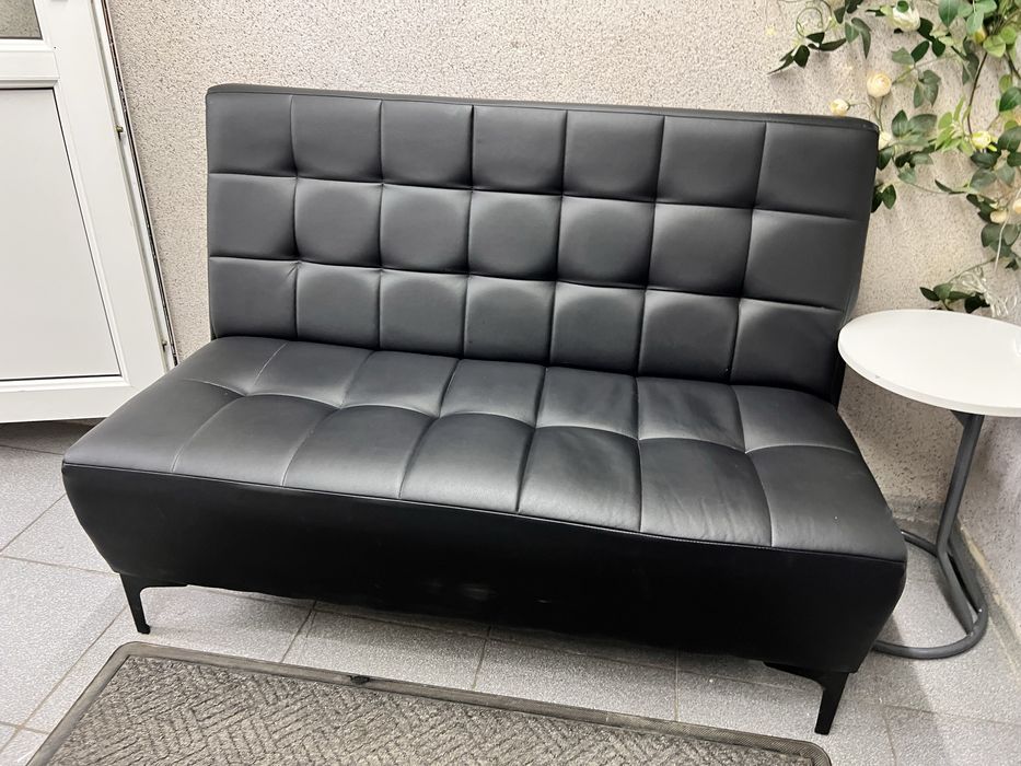 Продам диван для ожидания