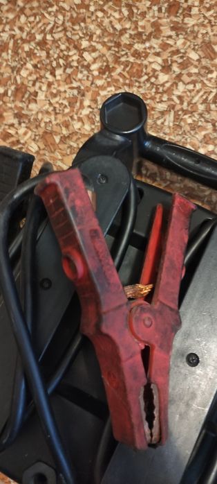 Пусковое устройство Buster 12В.