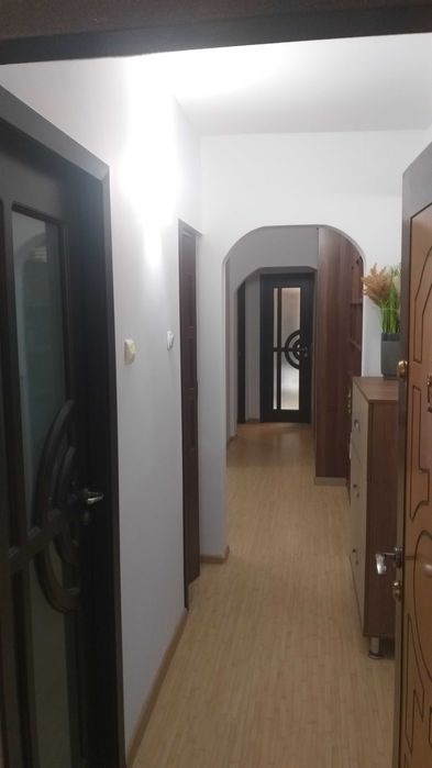 Vand apartament 2 camere