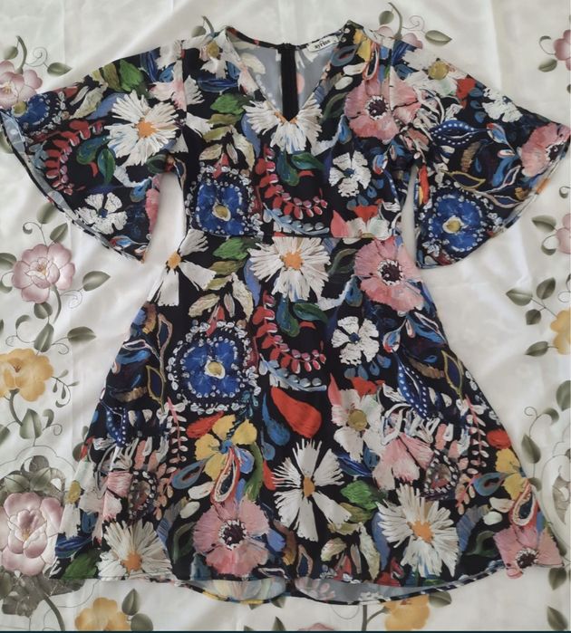 Платье вечернее и повседневное