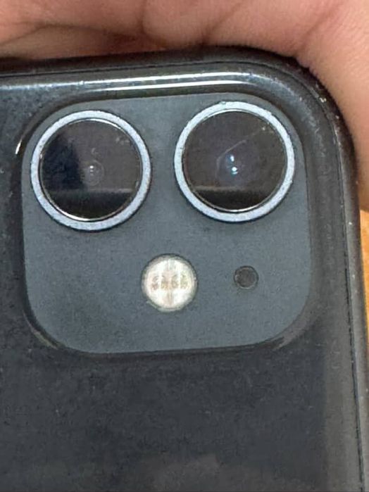 Айфон 11  продам