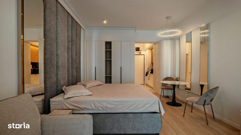Studio spatios cu balcon mare si vedere laterala la mare in Tomis Vila