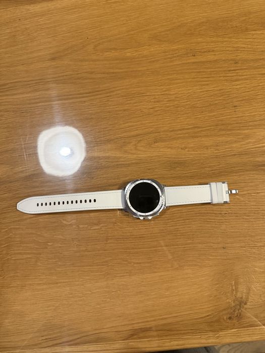 Смарт часовник Samsung Galaxy Watch8 Classic 46 mm