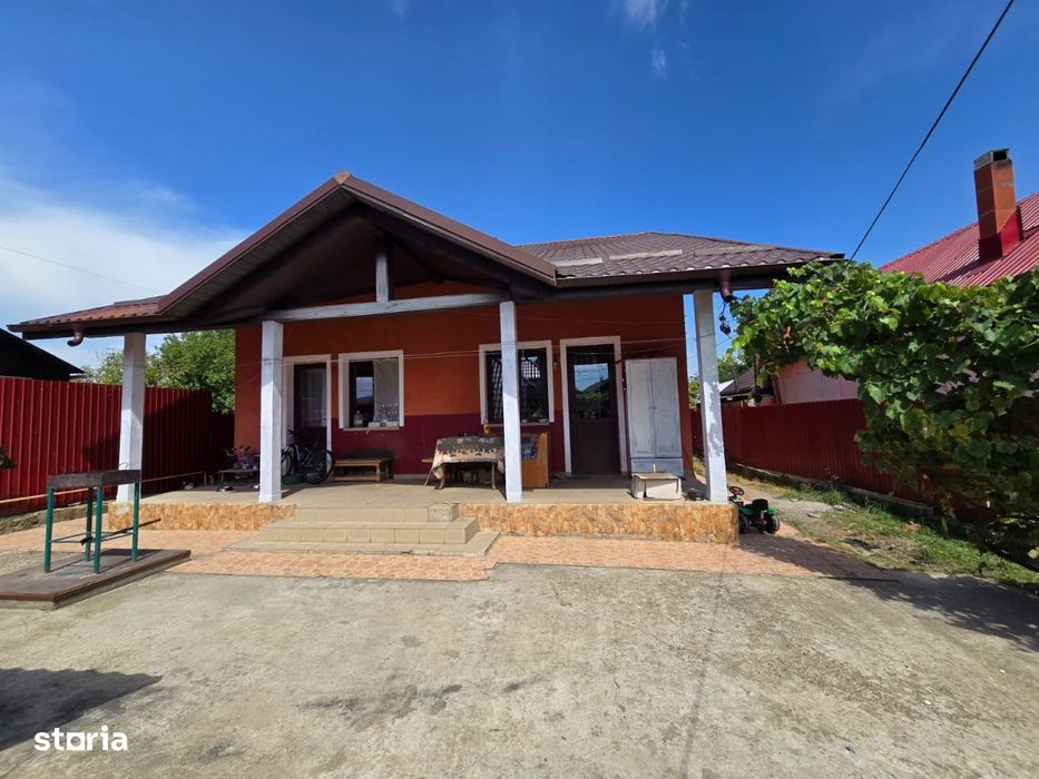 Vila P+1 zona Savinesti /Neamt