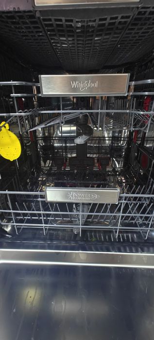 Mașina de spălat vase incorporabila Whirlpool