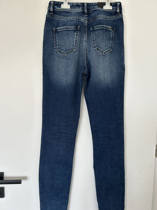 Blugi Armani Exchange marimea 25(xs)