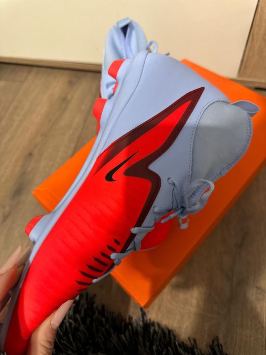 Ghete Fotbal Nike Phantom 6 High Club noi M44