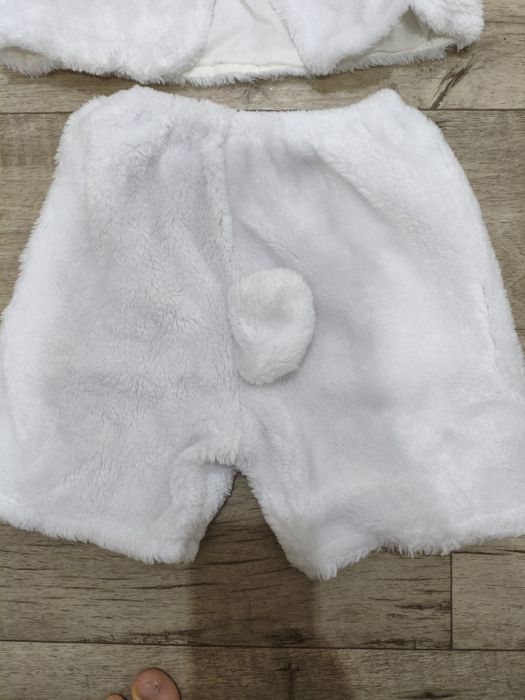 Продам костюм зайчика