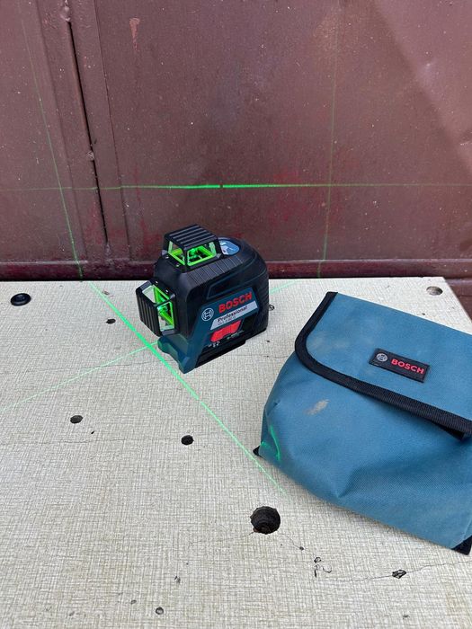 Nivela laser 360° Bosch GLL 3-80 G raza verde