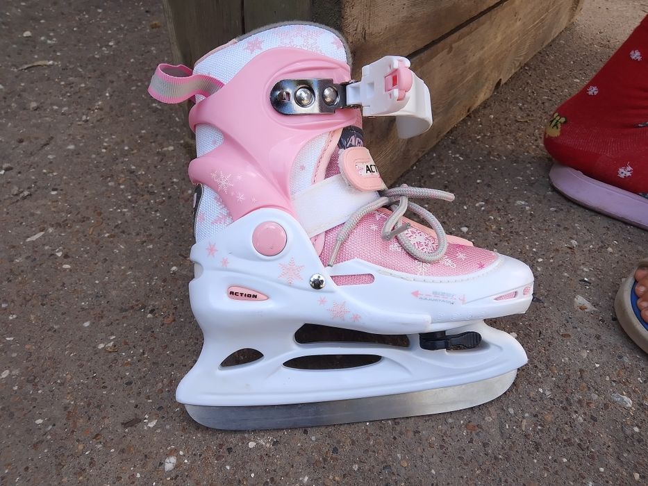 Коньки. Детские)