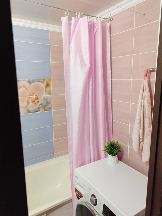 Продам 4- х комнатную квартиру.