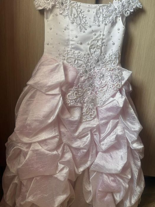 Пышное платье на девочку